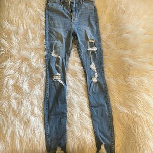 Hollister skinny jeans